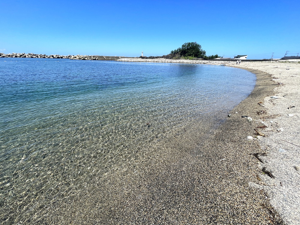 【山形庄内海水浴場レポ】マリンパークねずがせき海水浴場（鶴岡市）｜「快水浴場百選」選定のファミリーおすすめ海水浴場