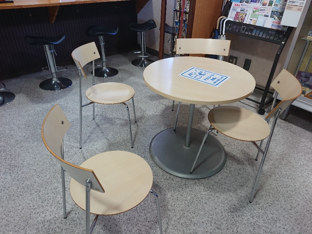 遊佐カレー 遊佐駅本店 店内 (3)