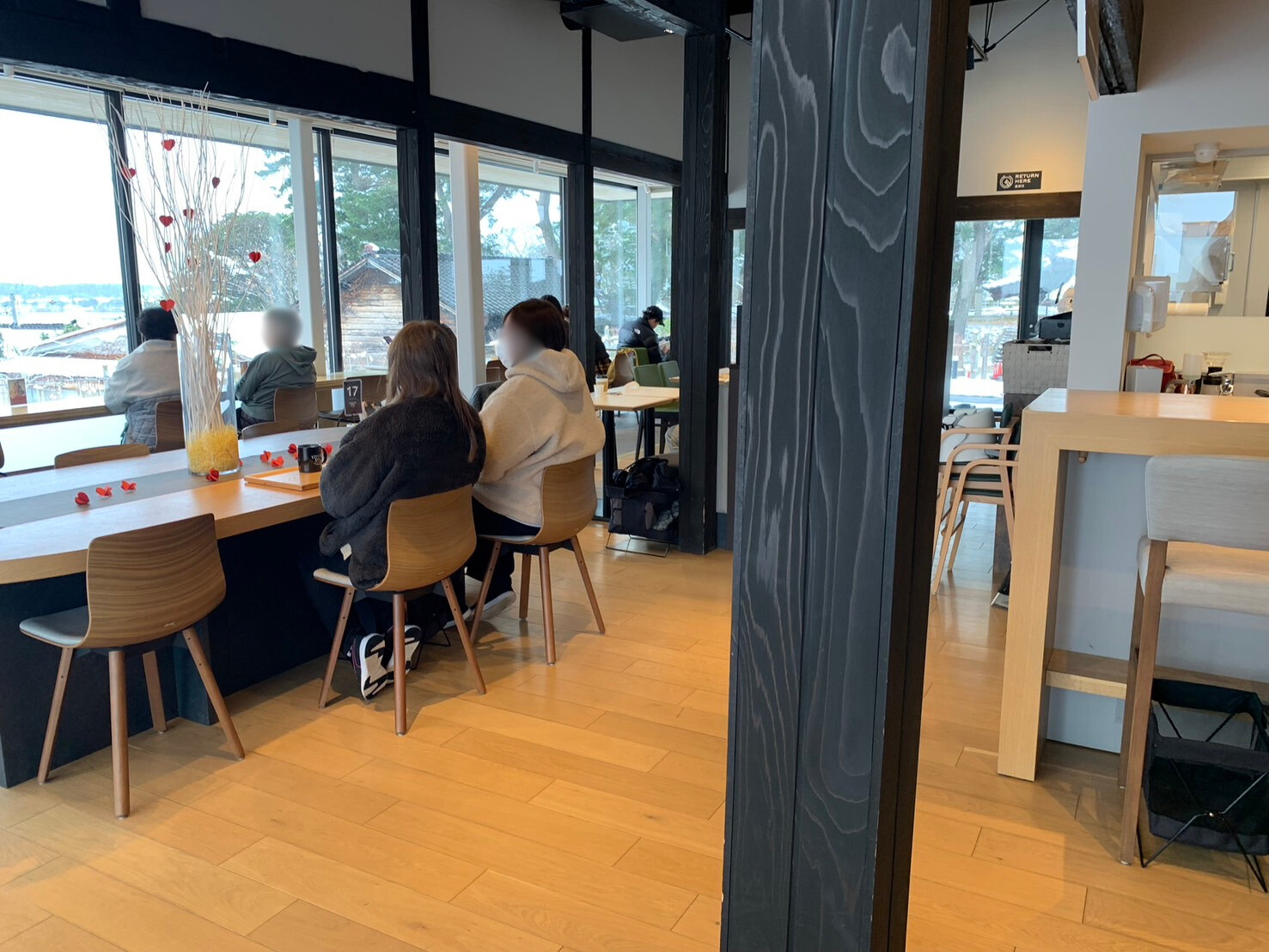 ヒヨリベーカリー内観④ (2)