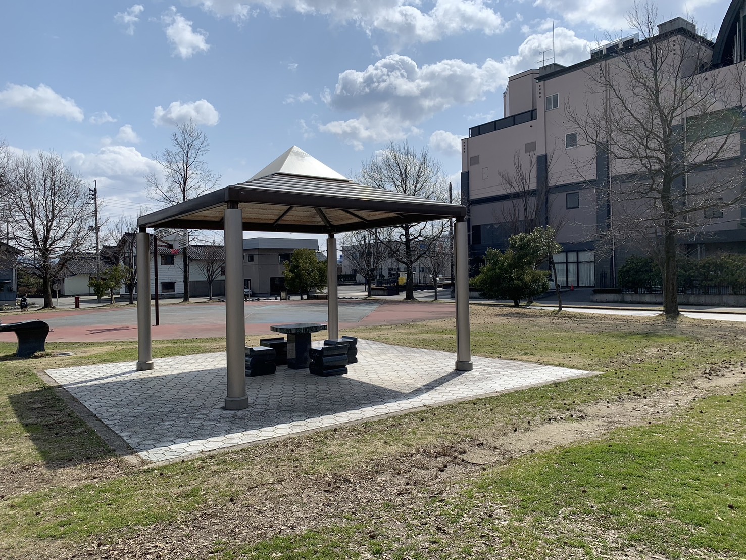 西部公園バスケコート