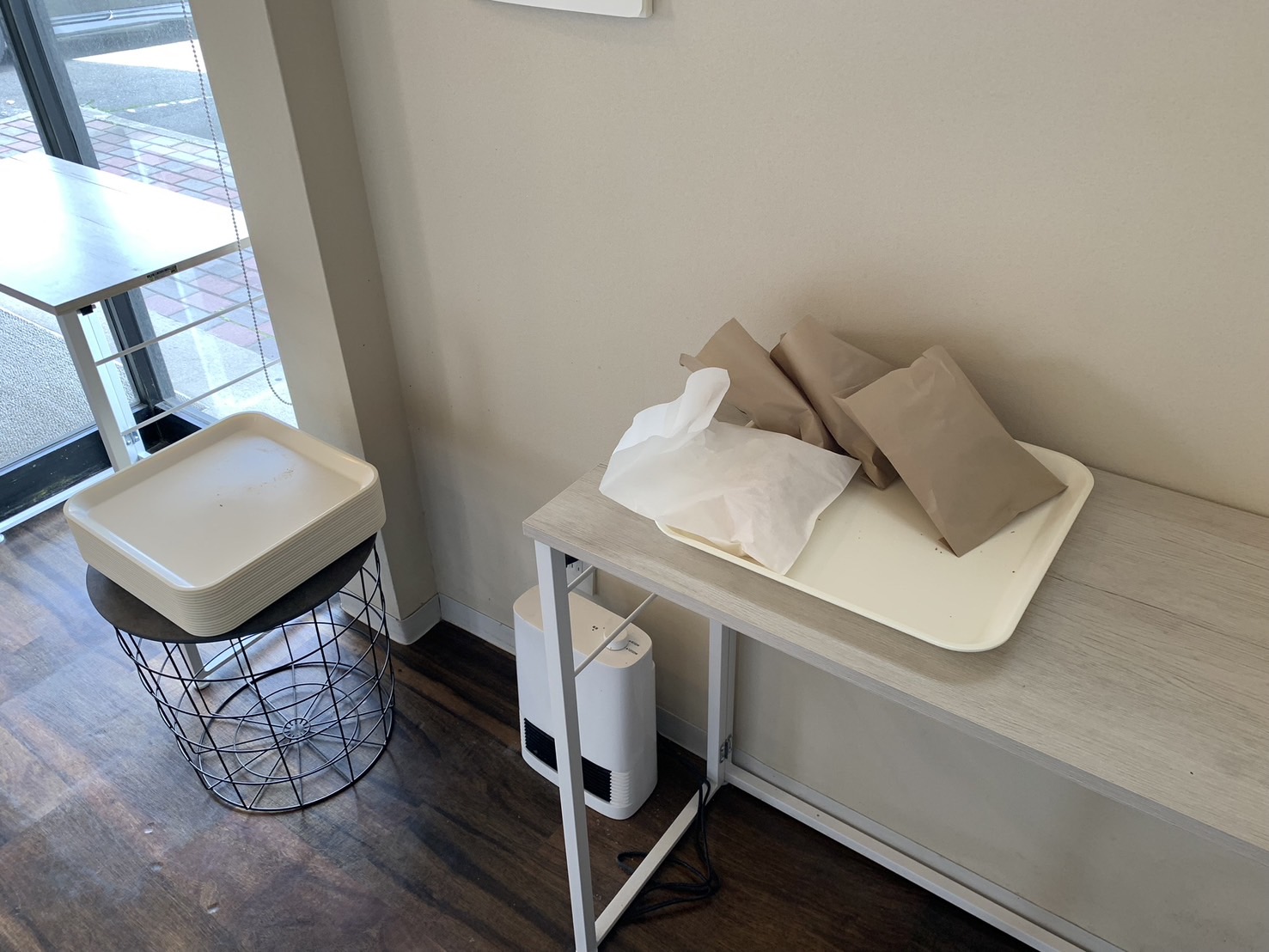 ベーカリーディレクト　内観②