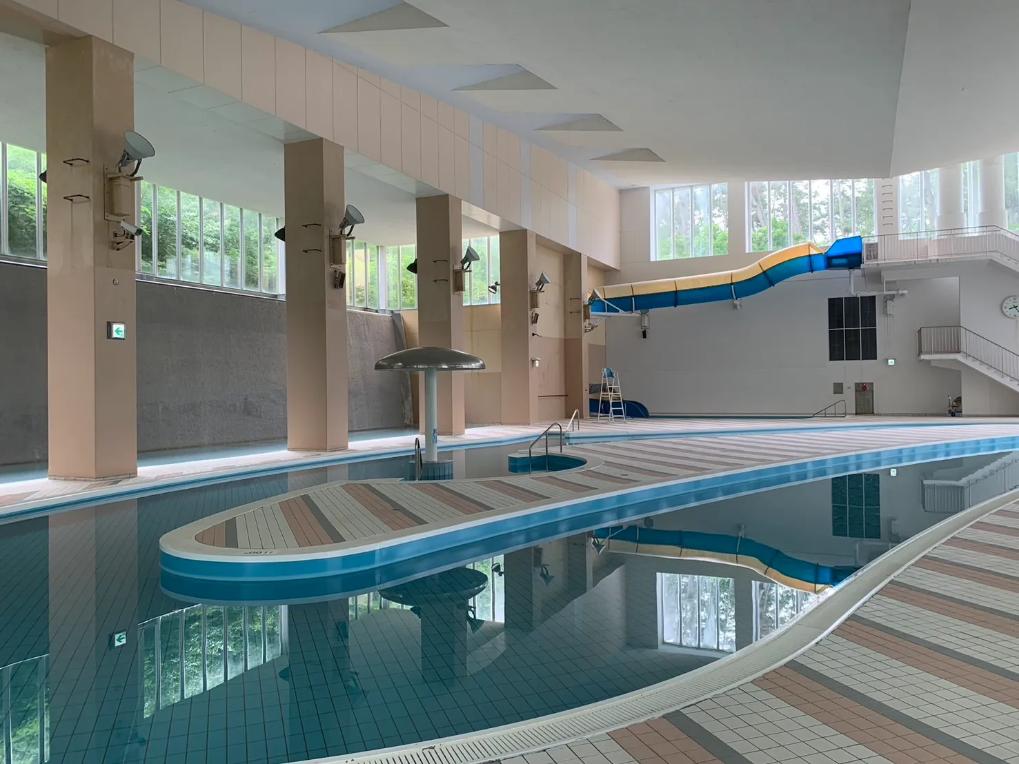 スパール プール⑧