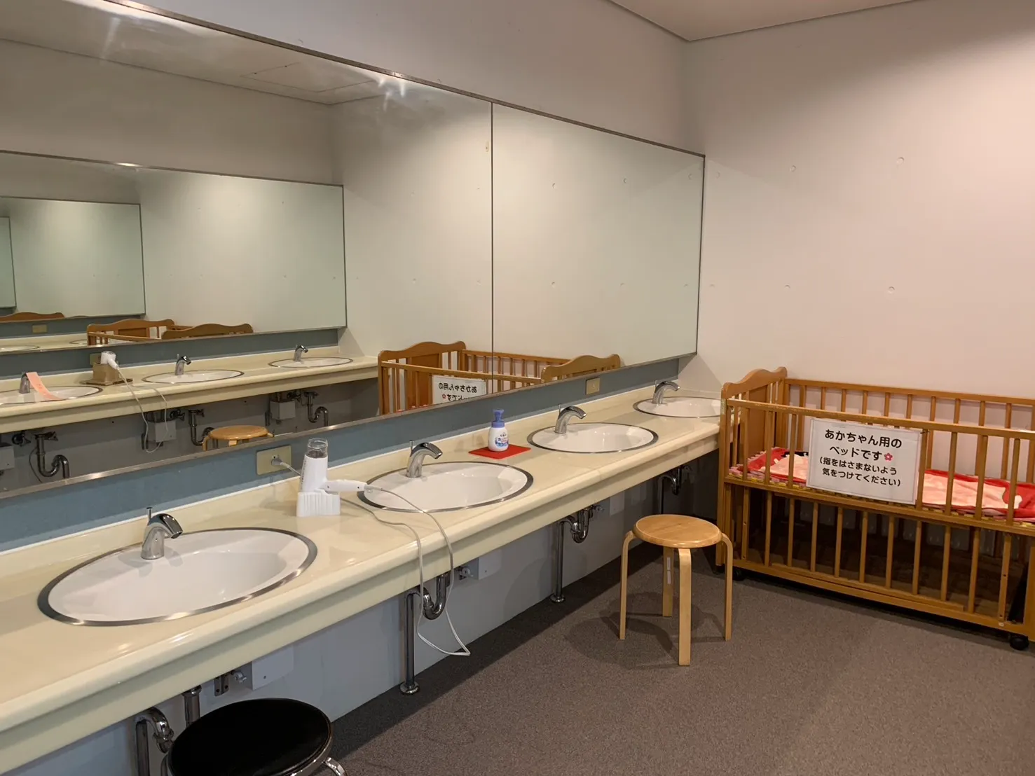 スパール館内②