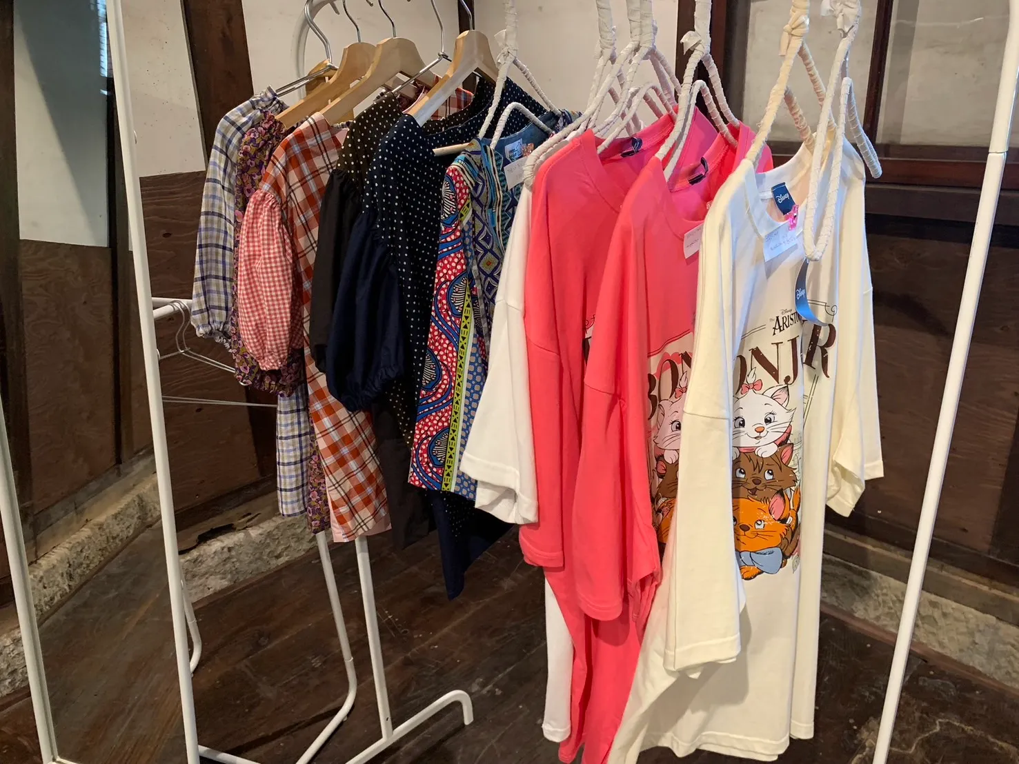 エントランスベーグルアンドダイナー　ブティック②