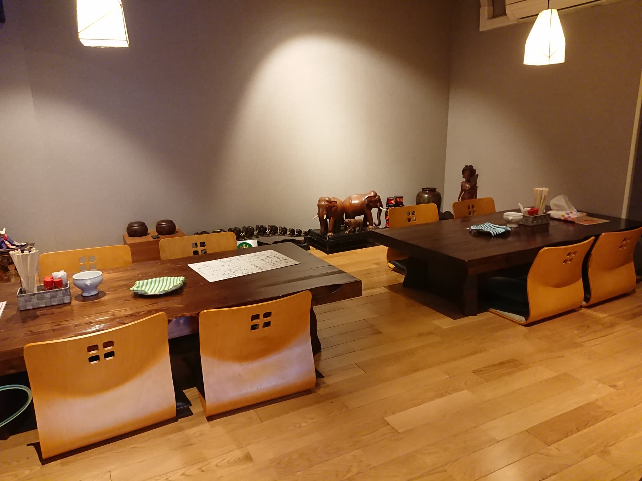 七日町しば田 店内 (1)