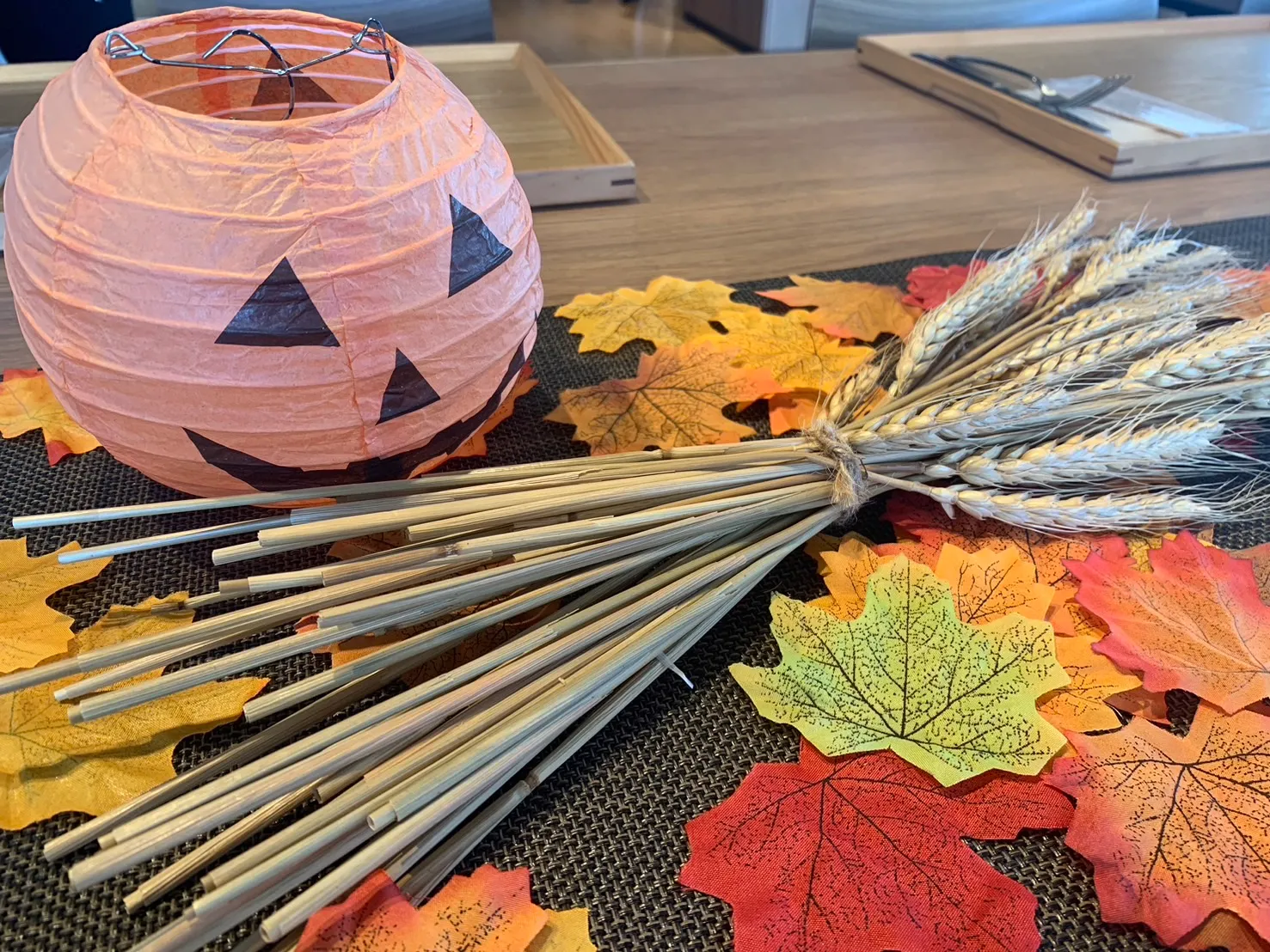 日和山小幡楼　ハロウィンフェア　店内